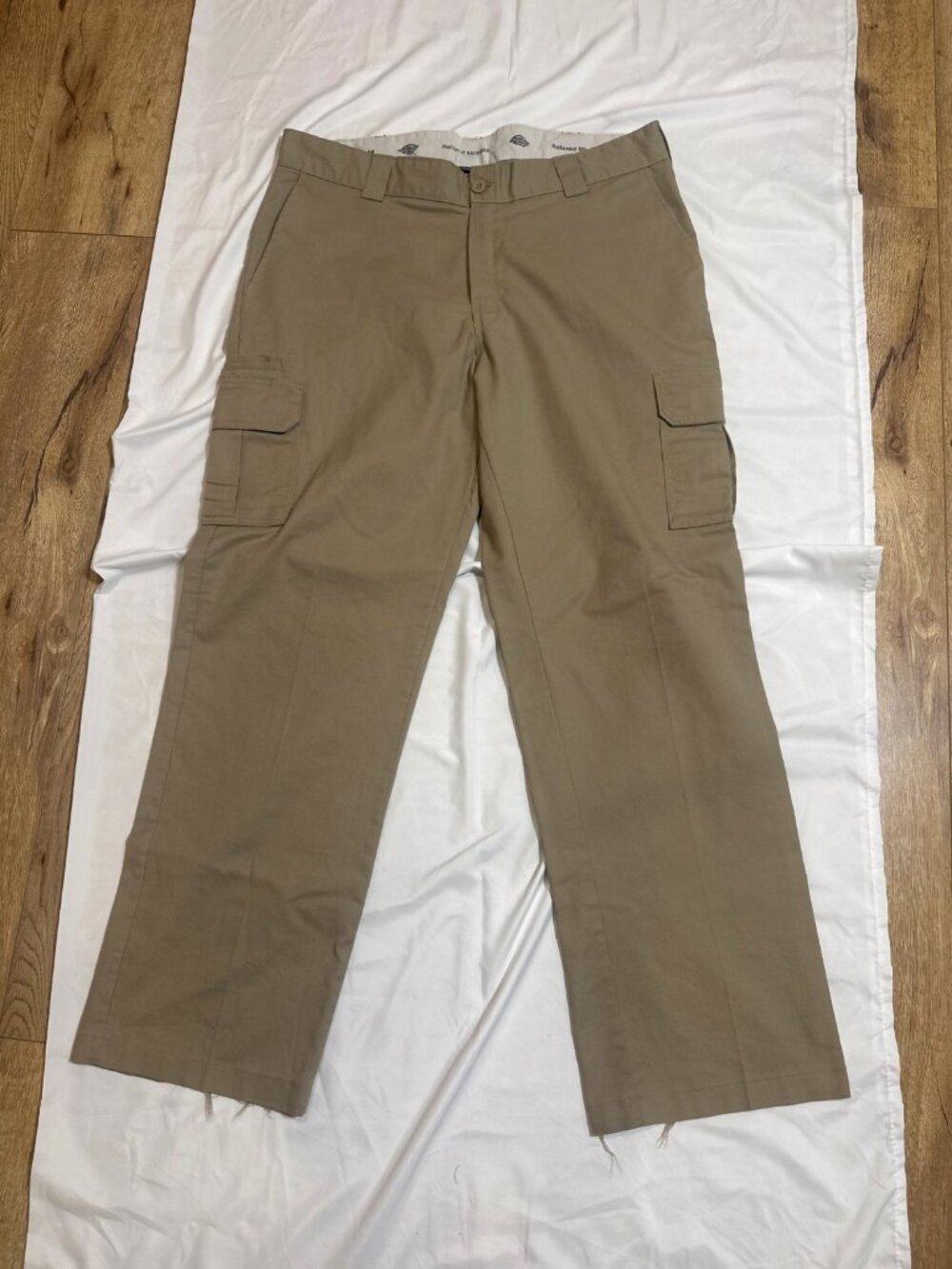 Dickies FLEX Cargo Pants Mens 38x34 Khaki Relaxed Straight WP598 Desert Sand